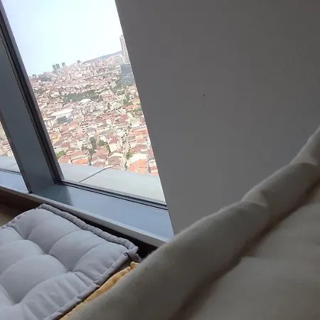 Studyo At High Flat Apartment *