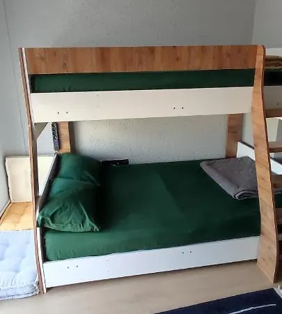 Studyo At High Flat Apartment *